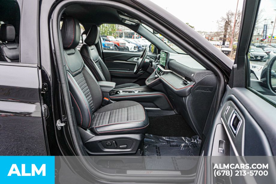 Used 2025 Black Ford ST-Line image 25