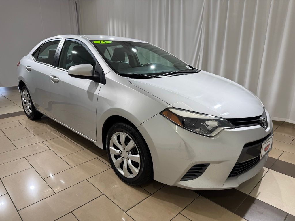 Thumbnail: 2015 Toyota Corolla - 7