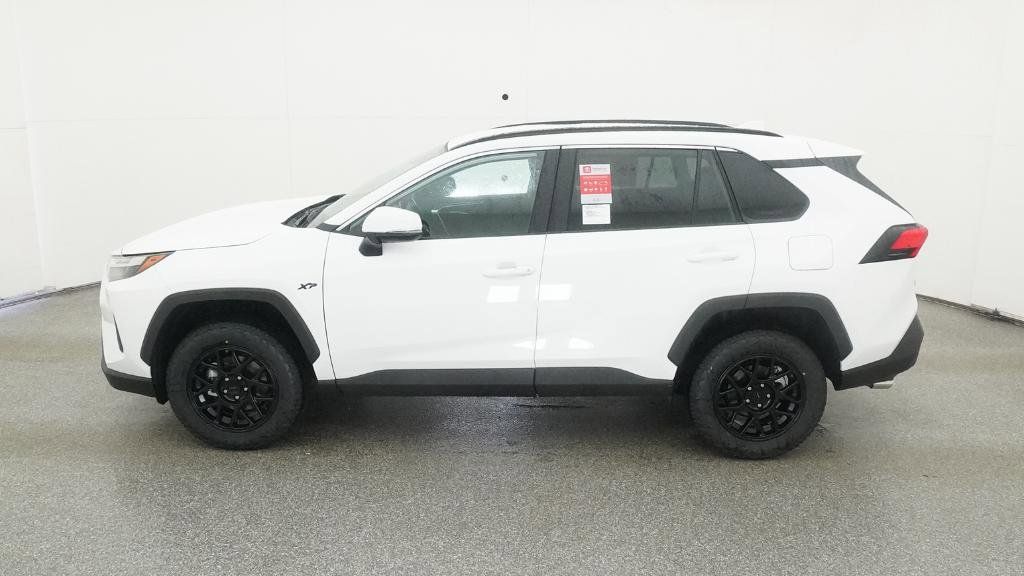 Thumbnail: 2025 Toyota RAV4 - 16