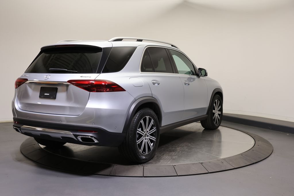 Thumbnail: 2026 Mercedes-Benz GLE - 7