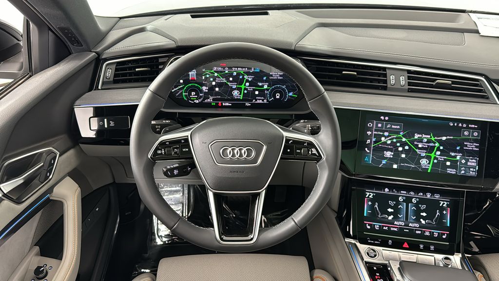 2024 Audi Q8 e-tron  11