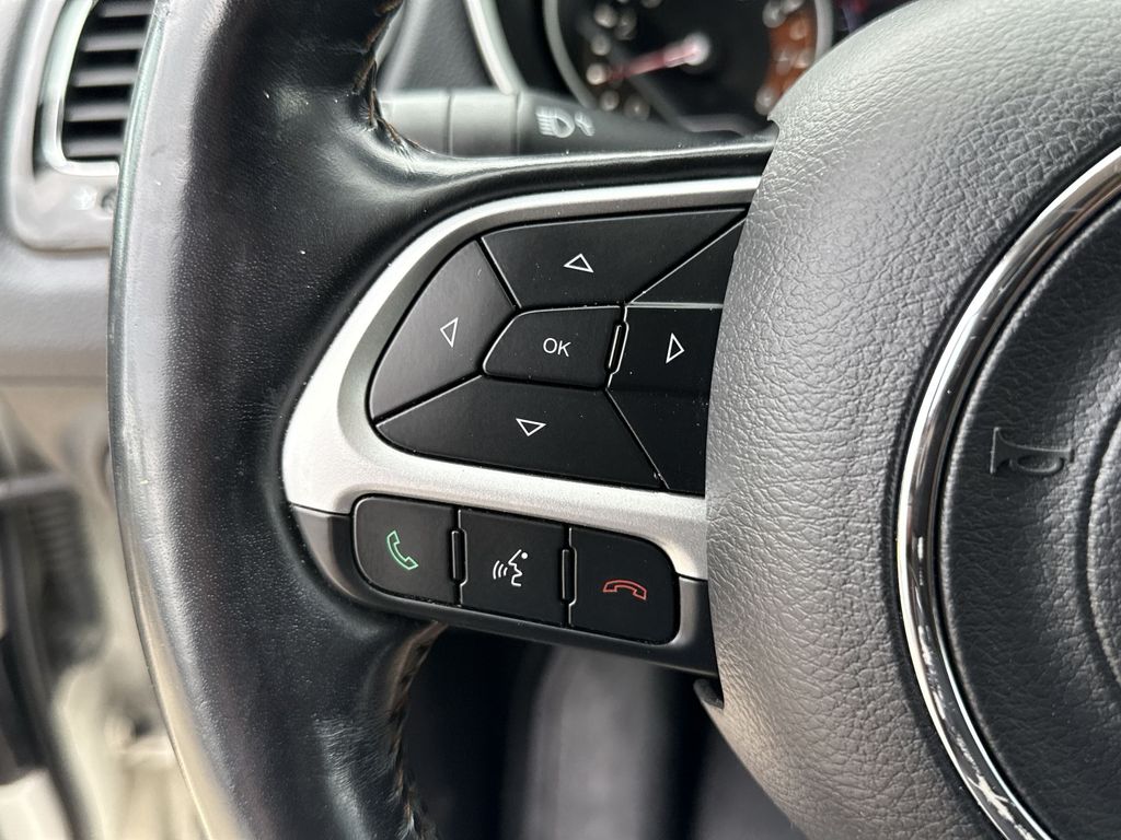 Thumbnail: 2021 Jeep Compass - 24