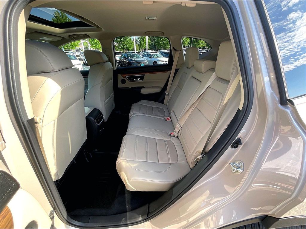 2017 Honda CR-V — photo 15