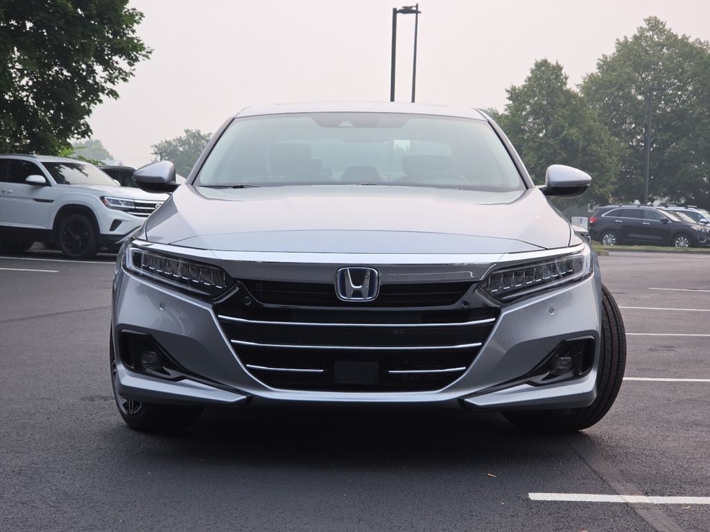 Certified Used 2022 Black Honda Touring image 17