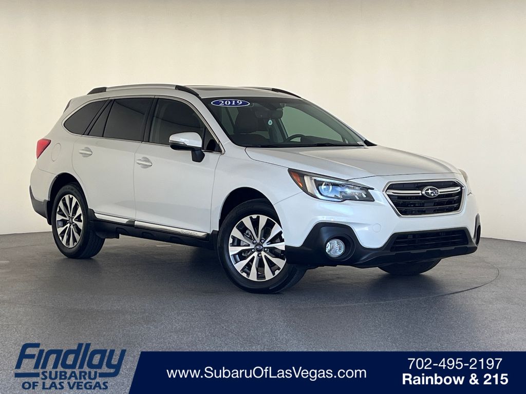 Crystal White Pearl 2019 Subaru Outback Wagon All-Wheel Drive Continuously Variable Transmission