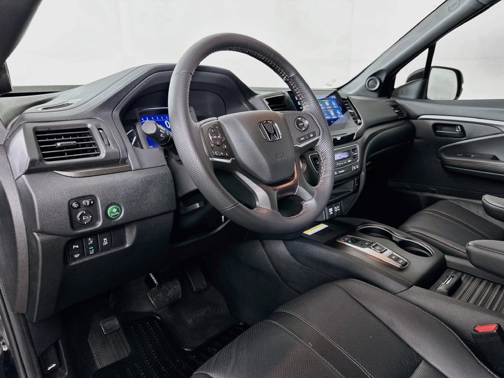 Thumbnail: 2023 Honda Passport - 9