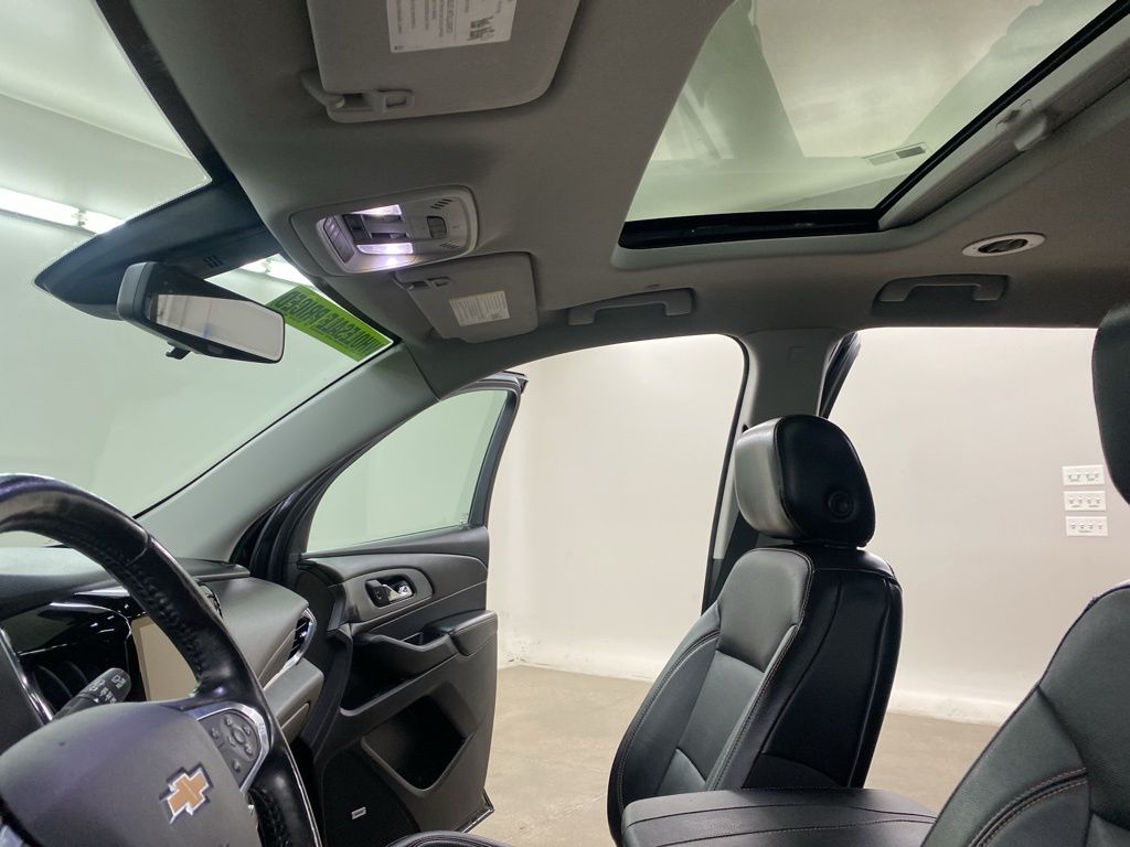 2018 Chevrolet Traverse Premier photo