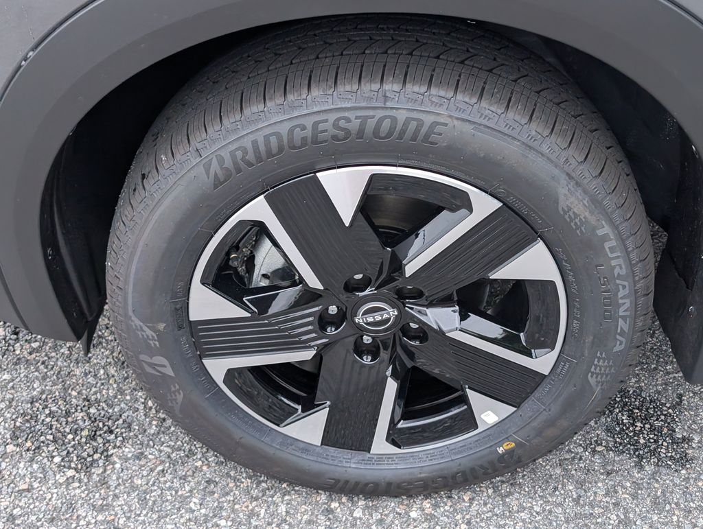 New 2026 Nissan Kicks SUV