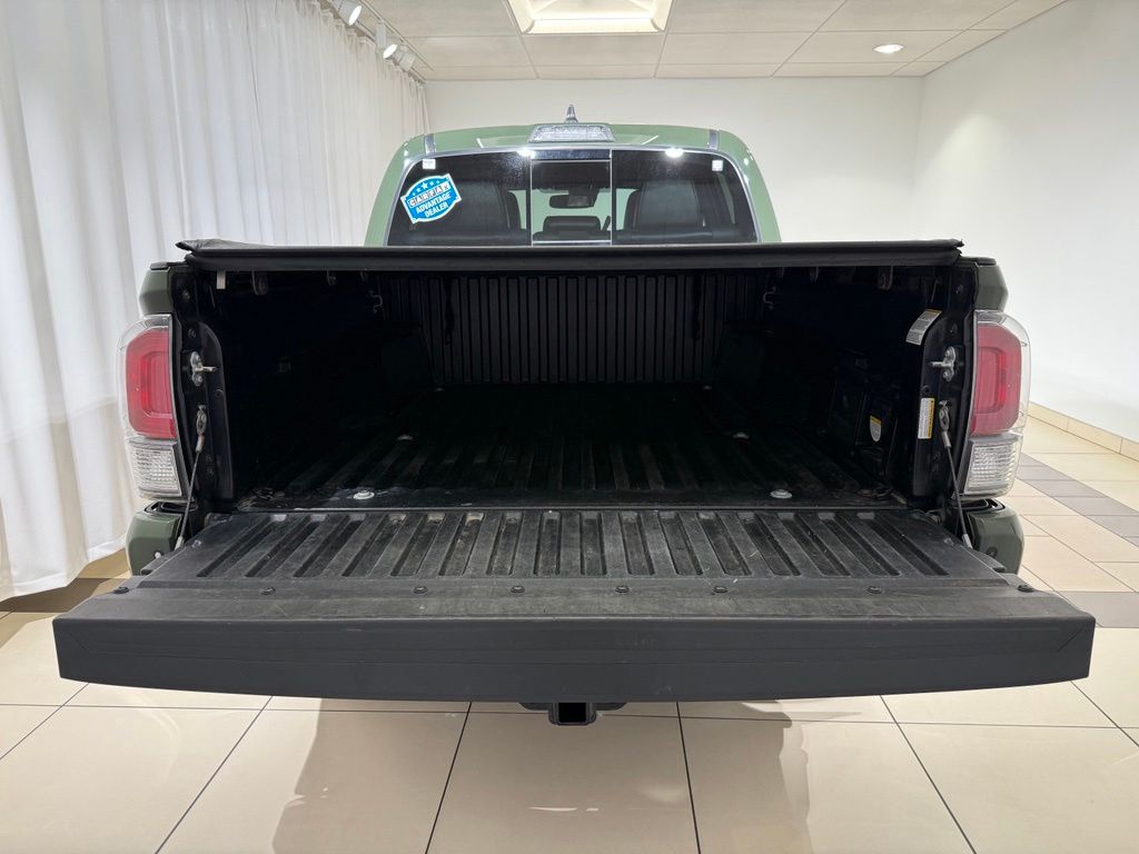 Thumbnail: 2021 Toyota Tacoma - 11