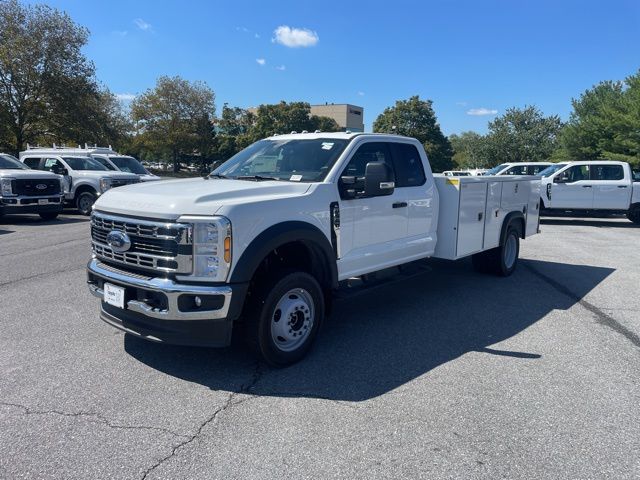 2025 Ford F-550 Chassis XL