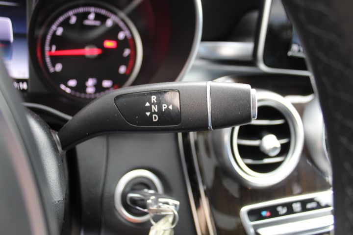 Used Car 2017 Mercedes-benz Glc  Glc 300 For Sale Under $10,000 In Georgetown, Texas