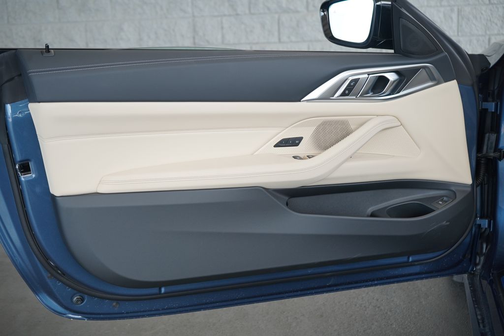 Thumbnail: 2026 BMW 4 Series - 11