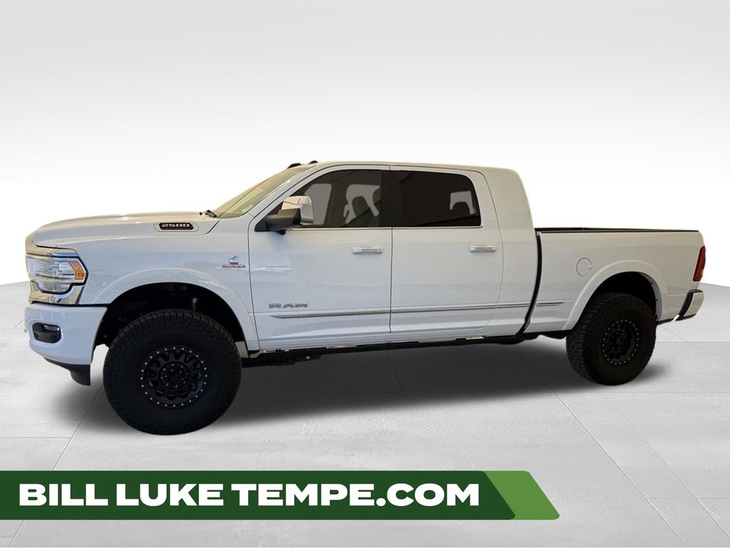 Bright White Clearcoat 2022 RAM 2500 Pickup Truck Four-Wheel Drive 6-Speed Automatic