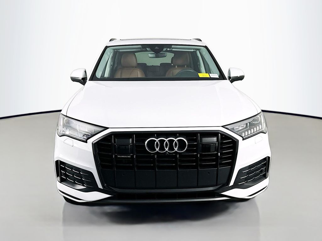AudiQ72