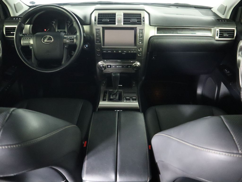 2016 Lexus GX 460 13