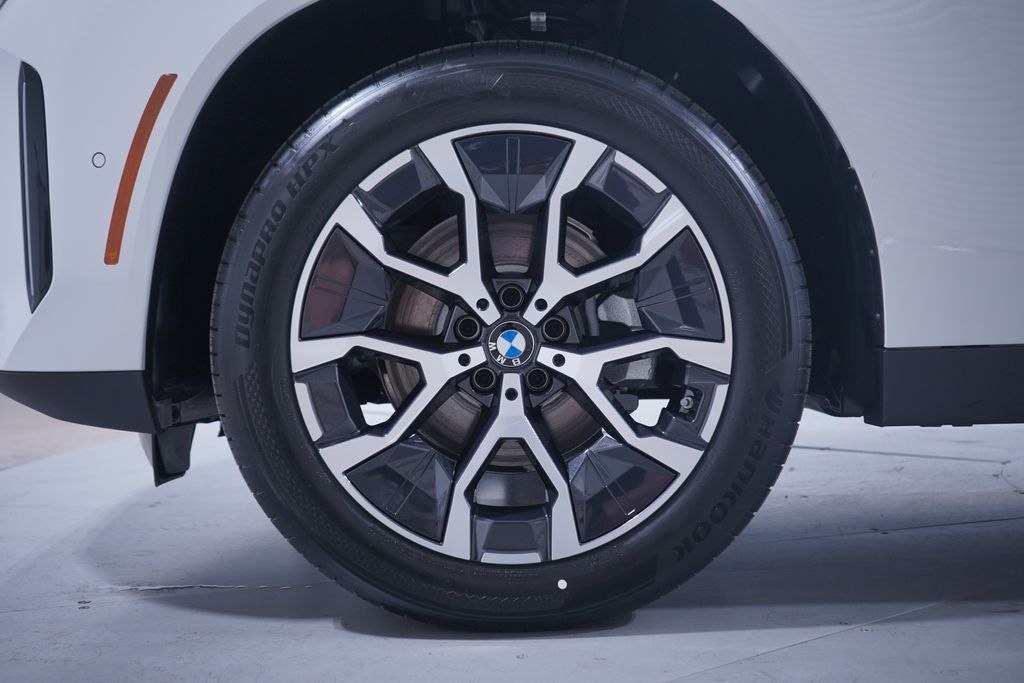 Thumbnail: 2026 BMW X3 - 2