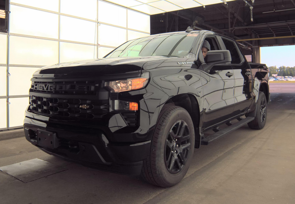 Black 2024 Chevrolet Silverado 1500 Pickup Truck Four-Wheel Drive 8-Speed Automatic