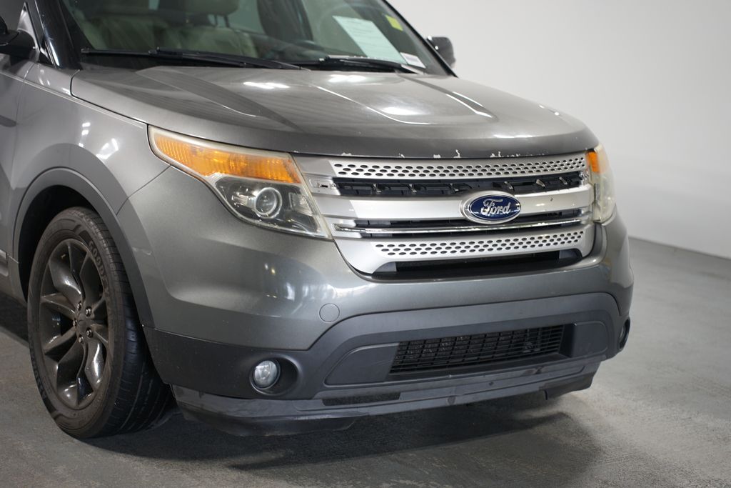 Thumbnail: 2014 Ford Explorer - 4