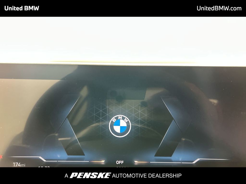 2025 BMW 3 Series 330i 15