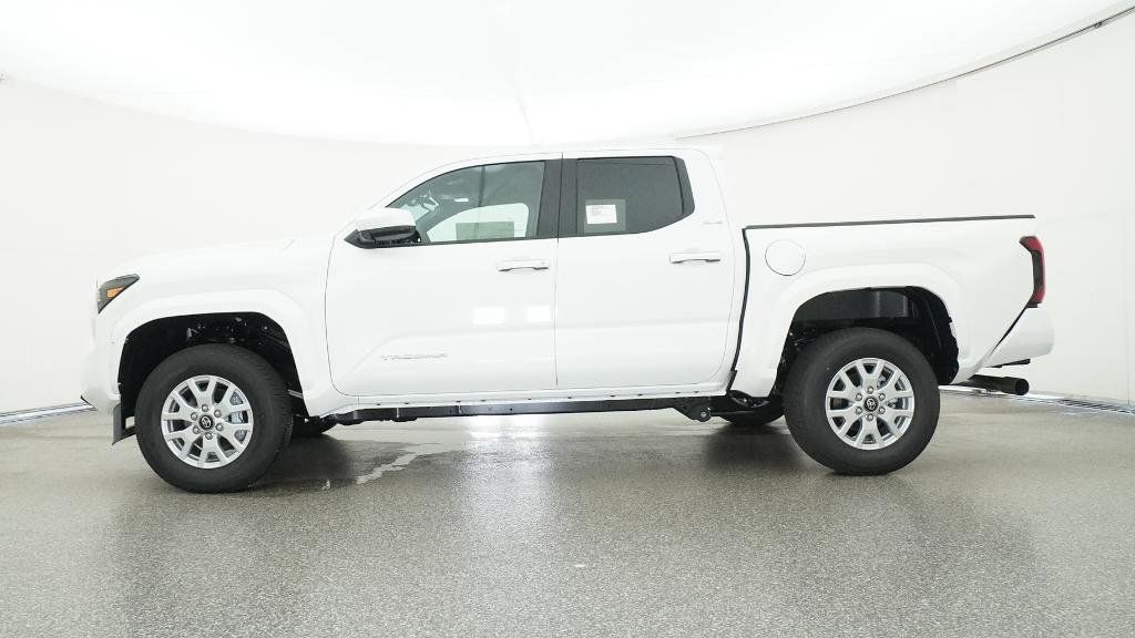 Thumbnail: 2025 Toyota Tacoma - 17