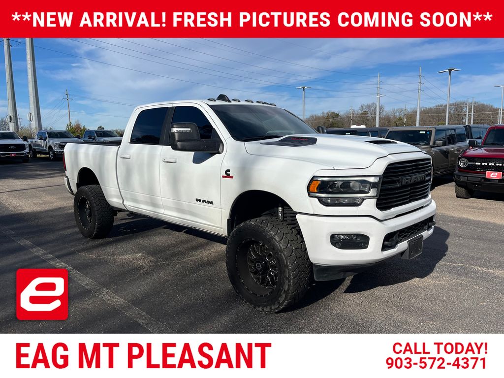 2024 RAM 2500 Laramie Crew Cab 4WD