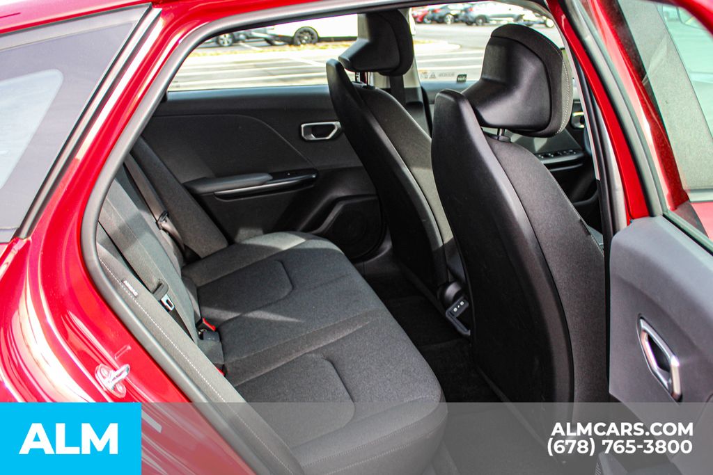 Used 2025 Red Kia LXS image 19