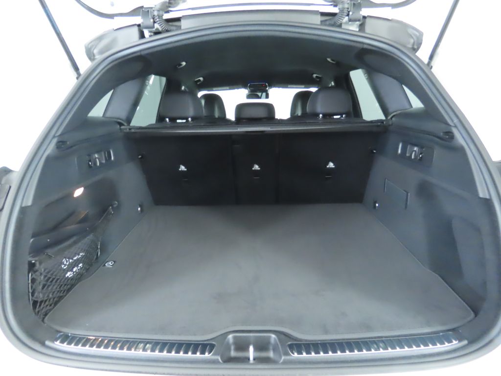 2024 Mercedes-Benz GLC 300 29