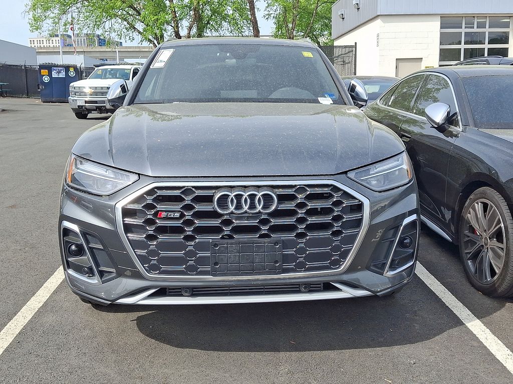 Thumbnail: 2025 Audi SQ5 - 2