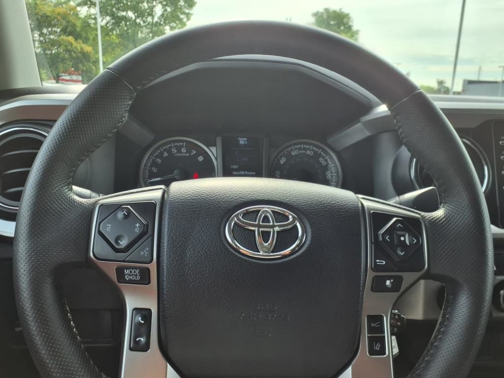 2022 Toyota Tacoma SR5 V6 photo 24