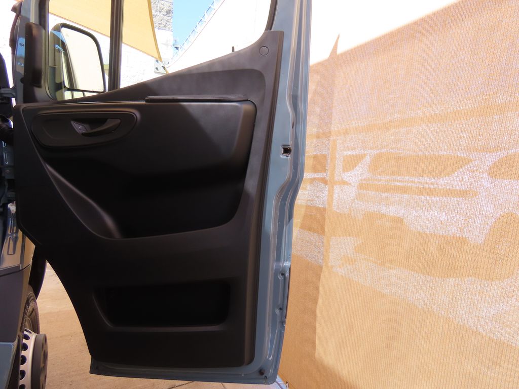 Thumbnail: 2026 Mercedes-Benz Sprinter - 25