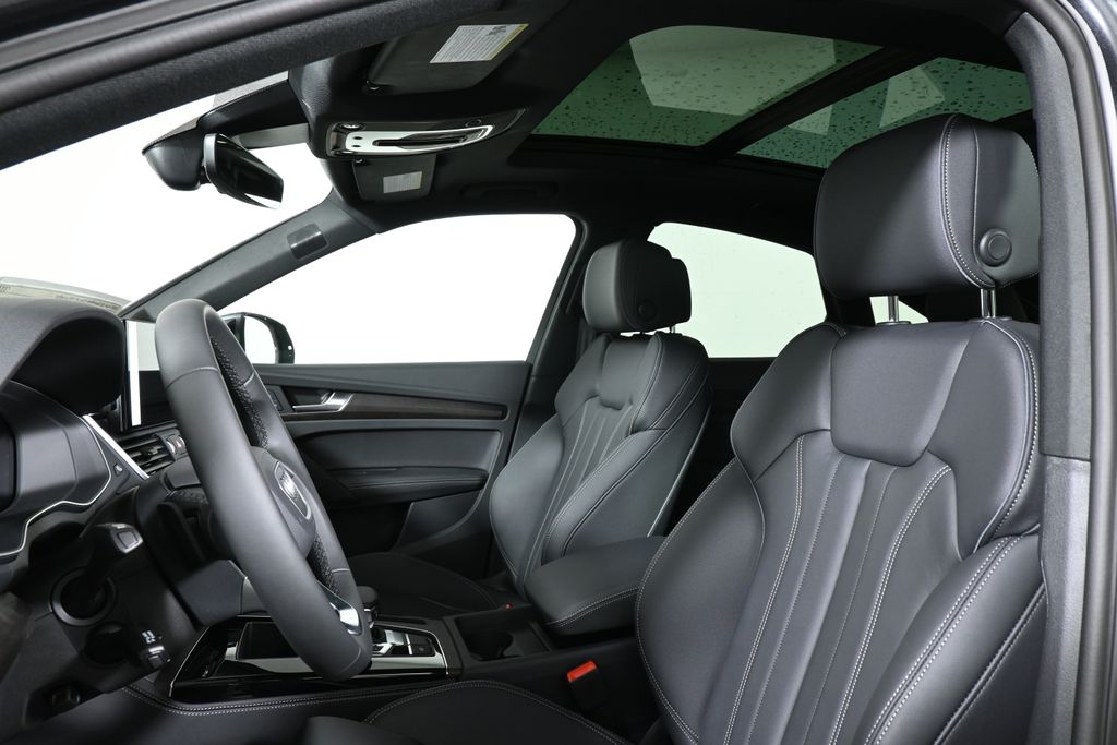 2025 Audi Q5  13
