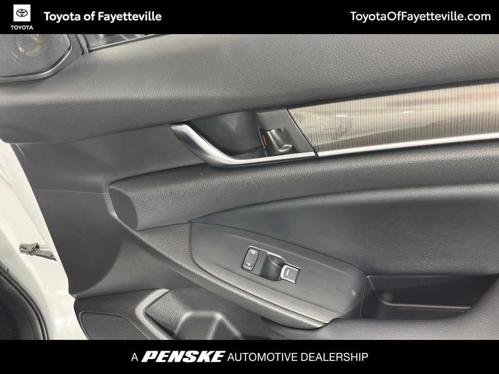 Thumbnail: 2018 Honda Accord - 9
