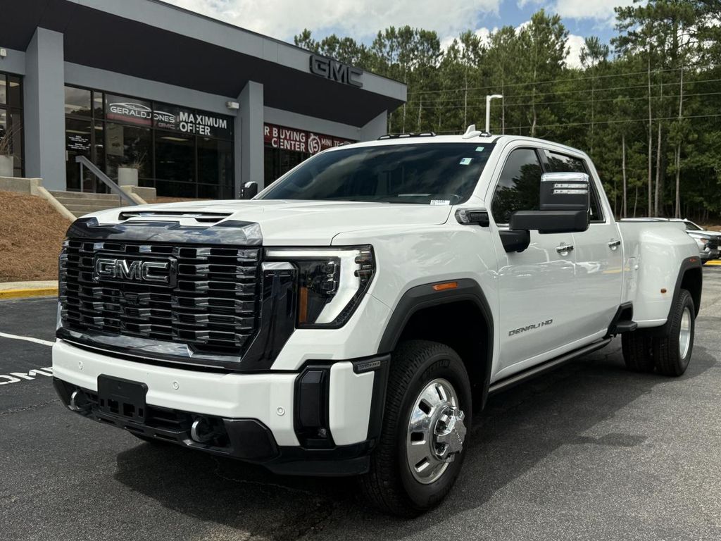 2024 GMC Sierra 3500HD Denali Ultimate