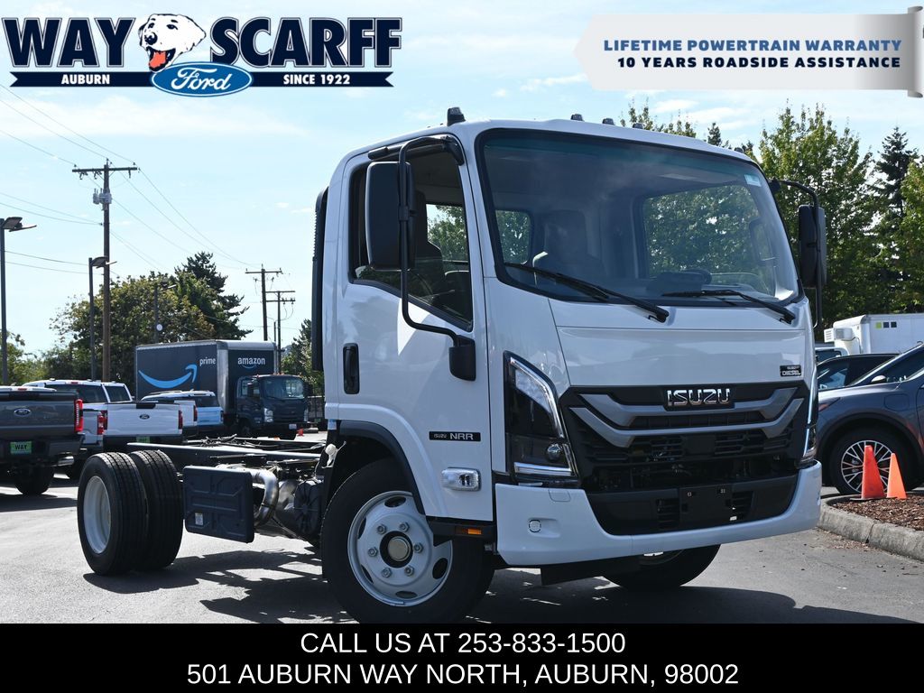 2025 Isuzu NRR 