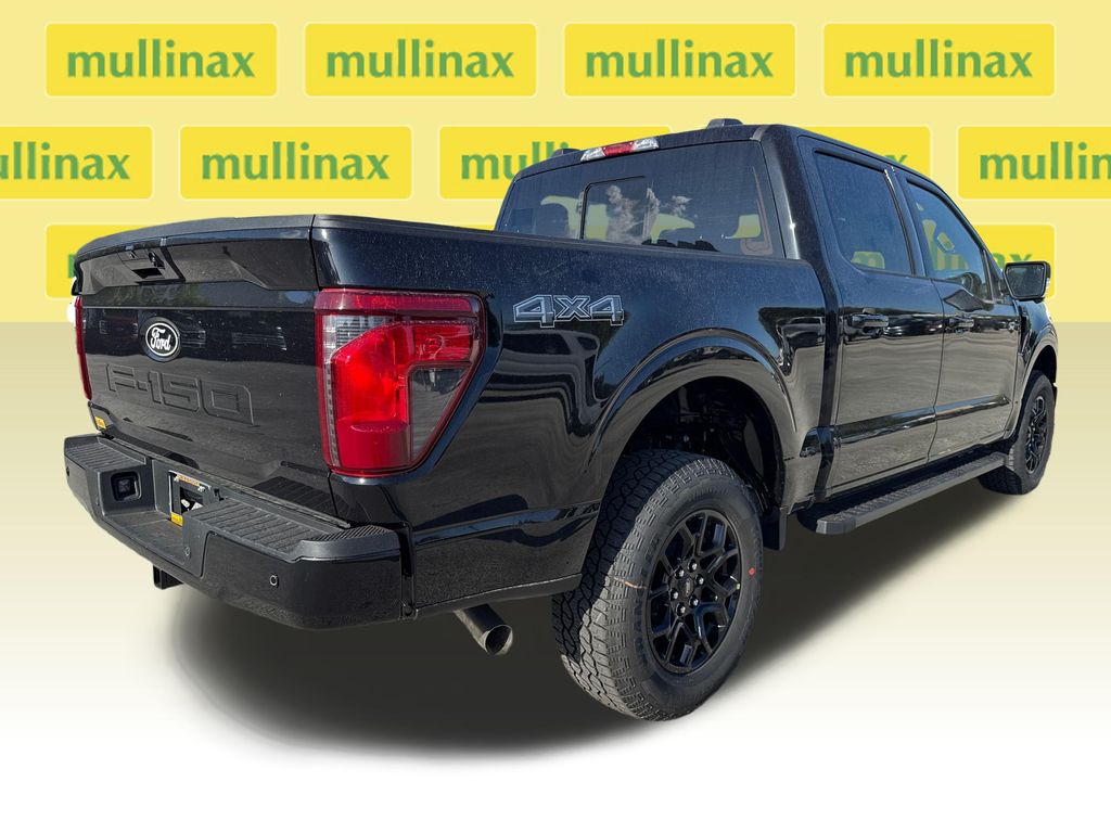 New 2026 Black Ford XLT image 15