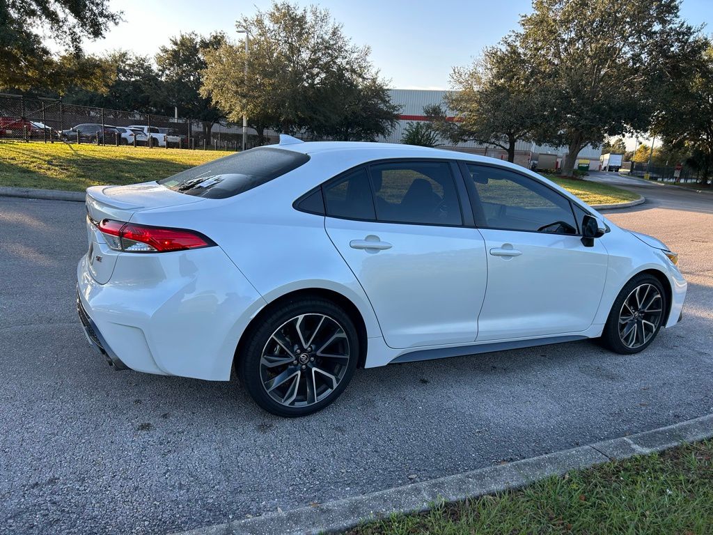 Thumbnail: 2022 Toyota Corolla - 5