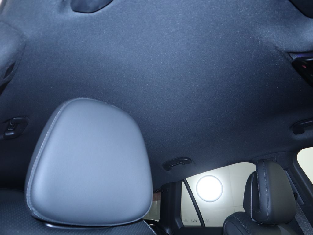 Thumbnail: 2026 Mercedes-Benz GLC - 19