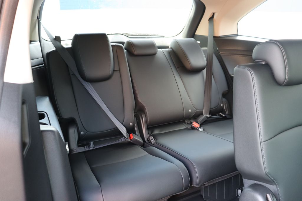 Thumbnail: 2026 Honda Odyssey - 15