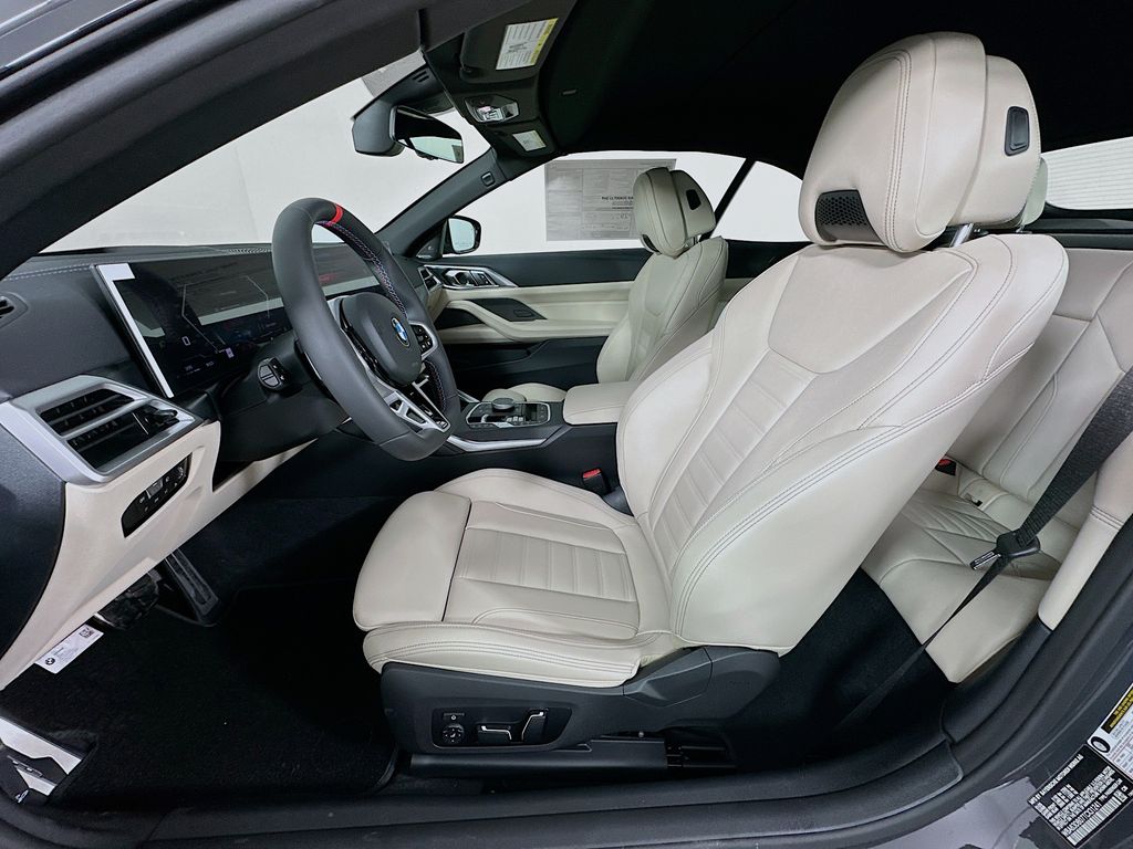 Thumbnail: 2026 BMW 4 Series - 16