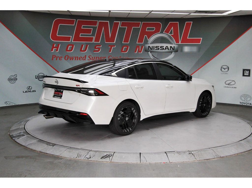 2026 Nissan Sentra SR - 4