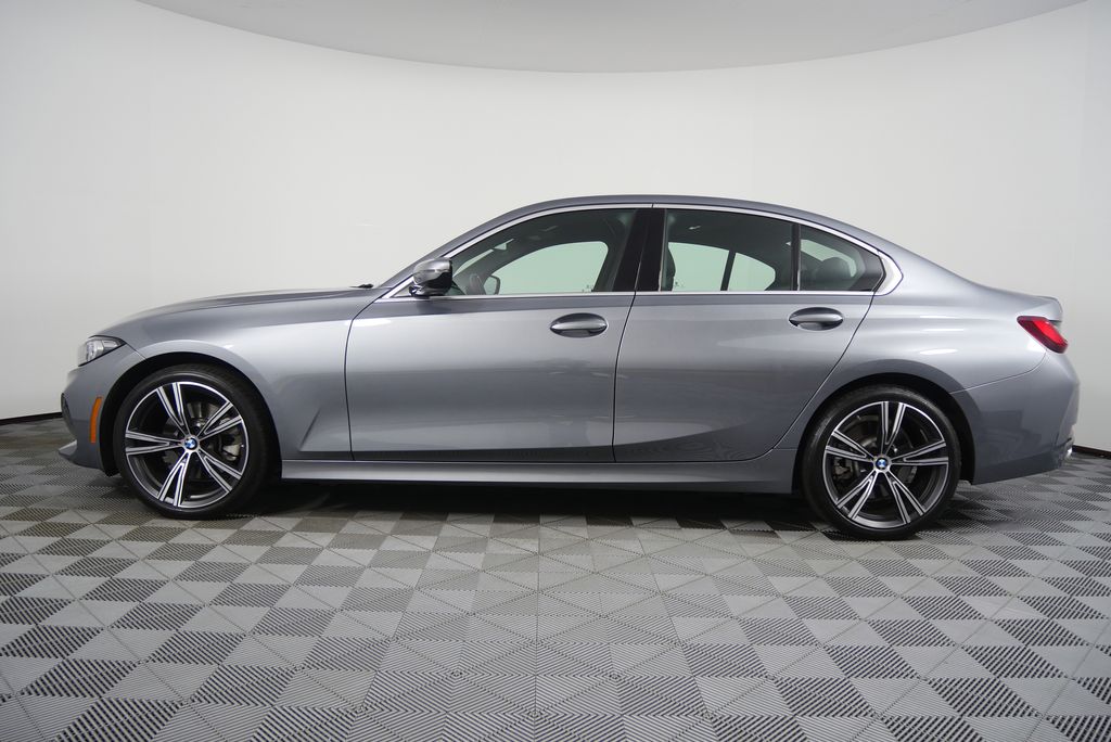 Thumbnail: 2024 BMW 3 Series - 6