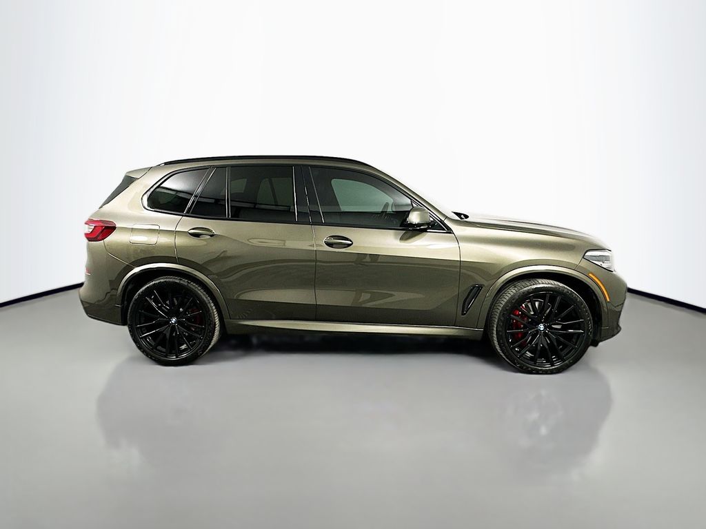 Thumbnail: 2023 BMW X5 - 4