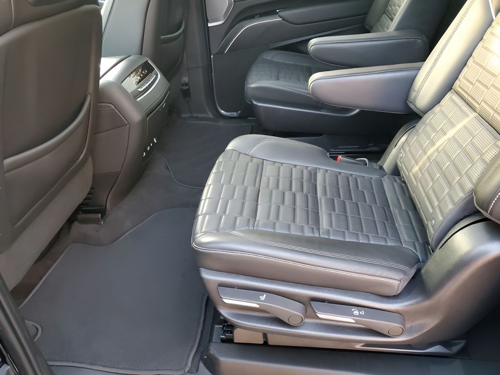 Used Car 2023 Cadillac Escalade Esv  V-series For Sale Under $100,000 In Austin, Texas