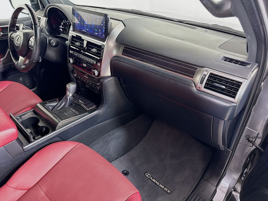 Thumbnail: 2023 Lexus GX - 31