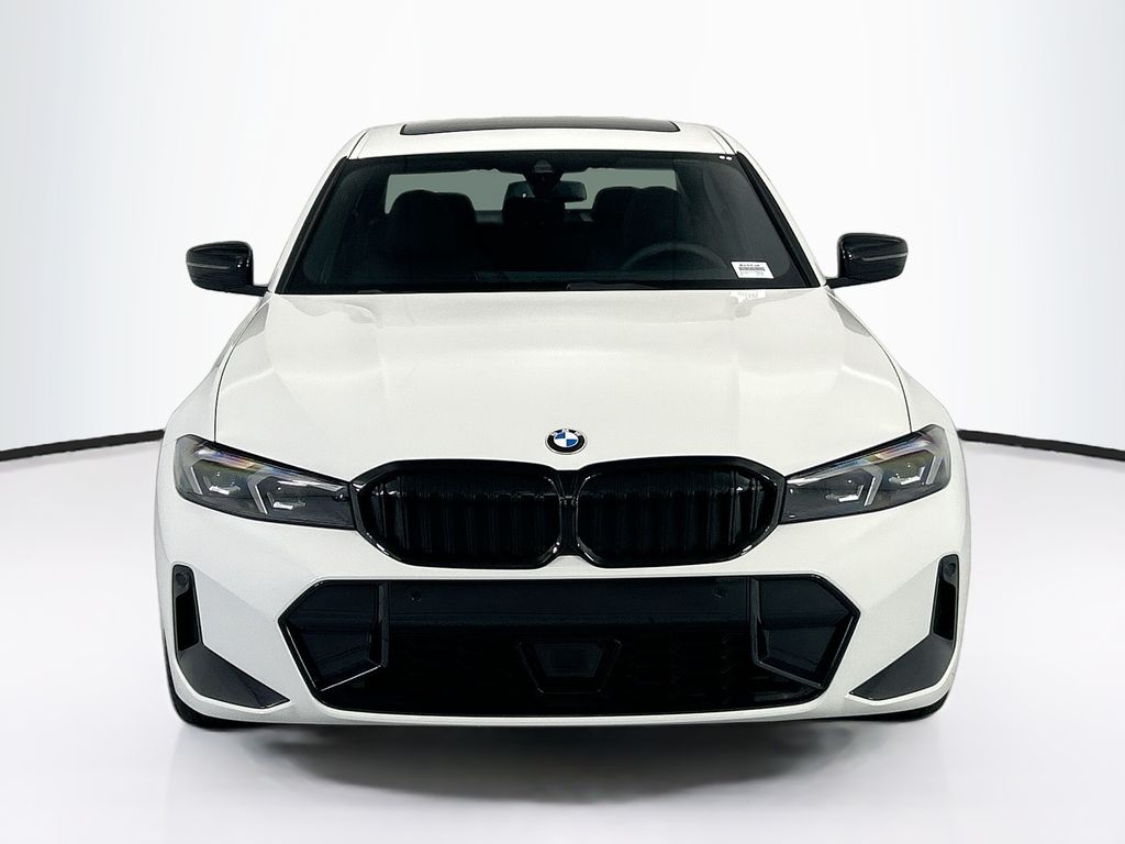 Thumbnail: 2026 BMW 3 Series - 2