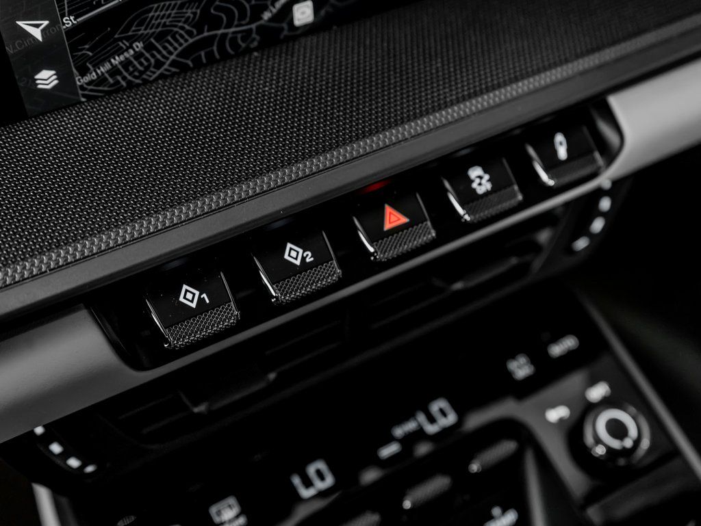 Certified Used 2025  Porsche Carrera image 18