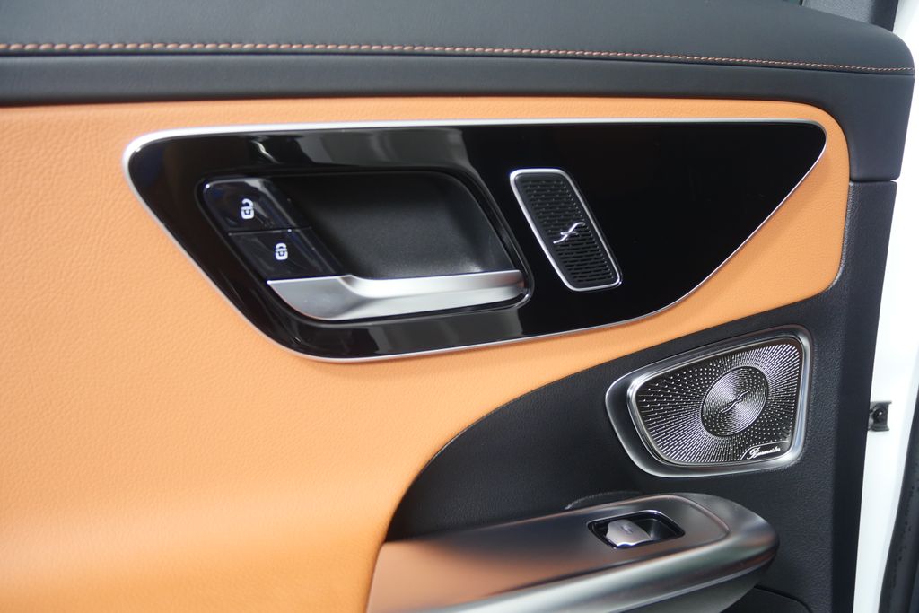 Thumbnail: 2024 Mercedes-Benz C-Class - 13