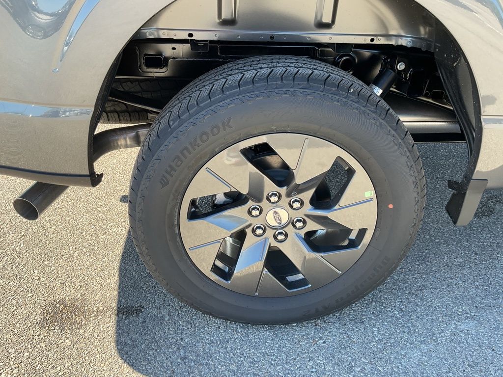 New 2025 Gray Ford STX image 19