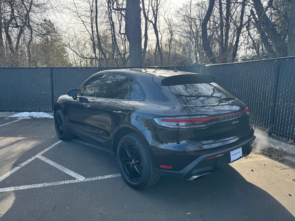 2022 Porsche Macan  5