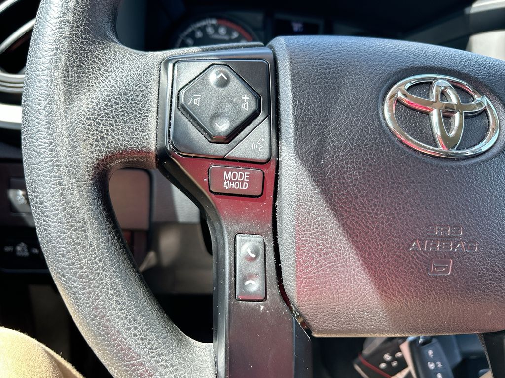 Thumbnail: 2021 Toyota Tacoma - 15
